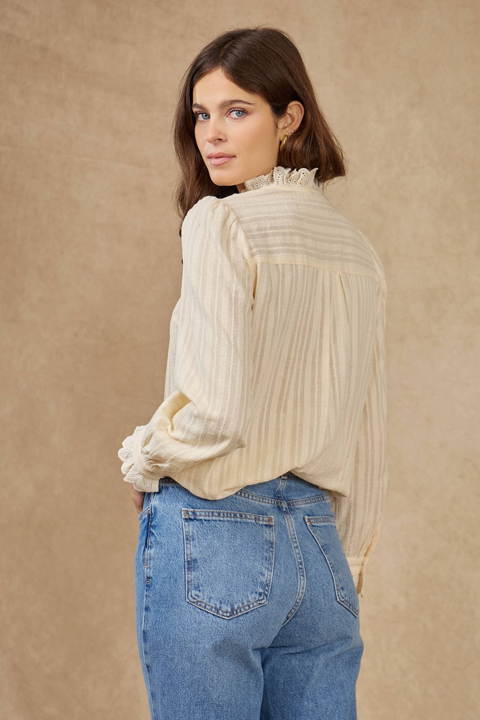 LOVIE & CO Cotton blouse with ruffled embroidery