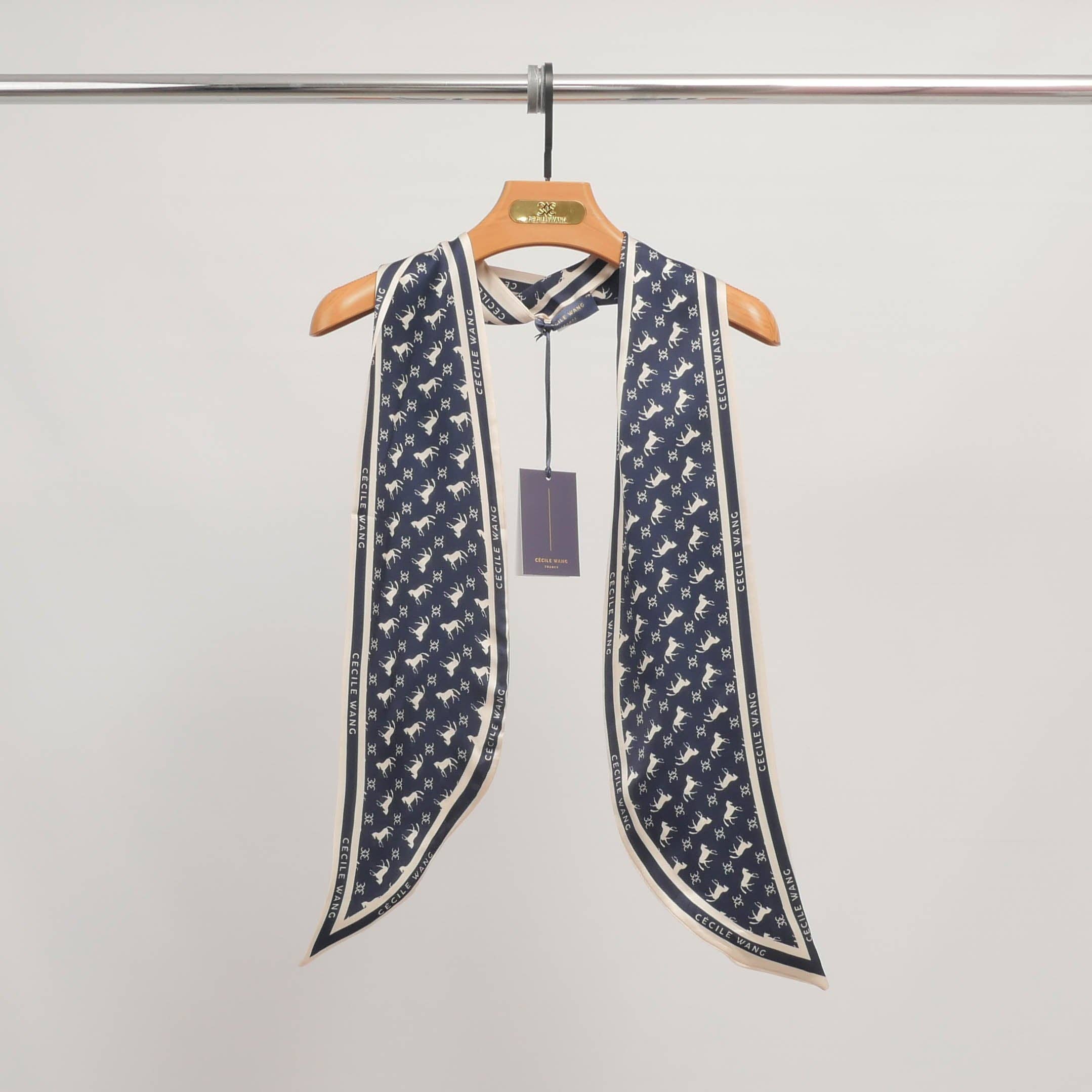 Cécile Wang Small logo print scarf with satin finish