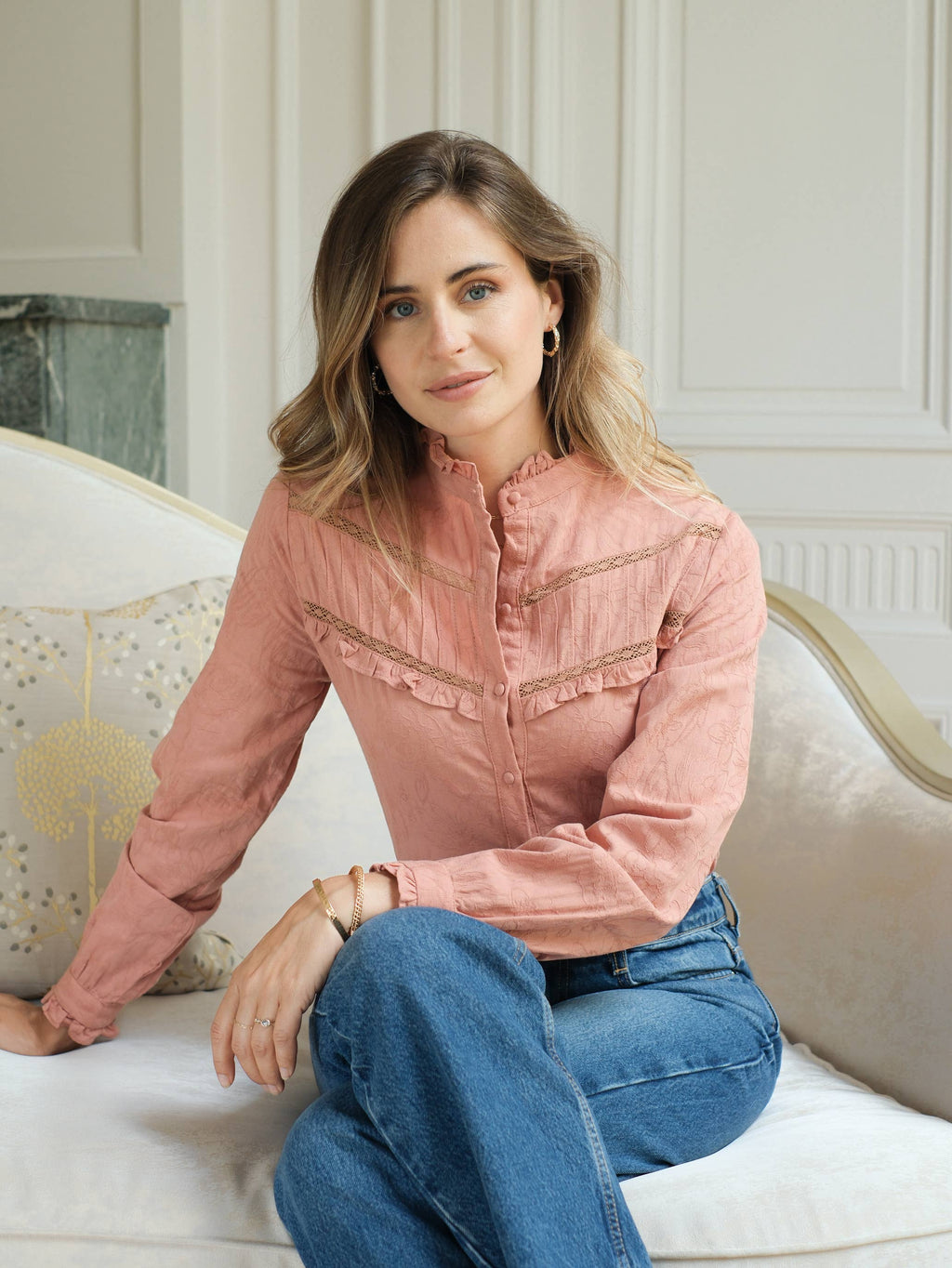 LOVIE & CO Cotton blouse with pleats and ruffles