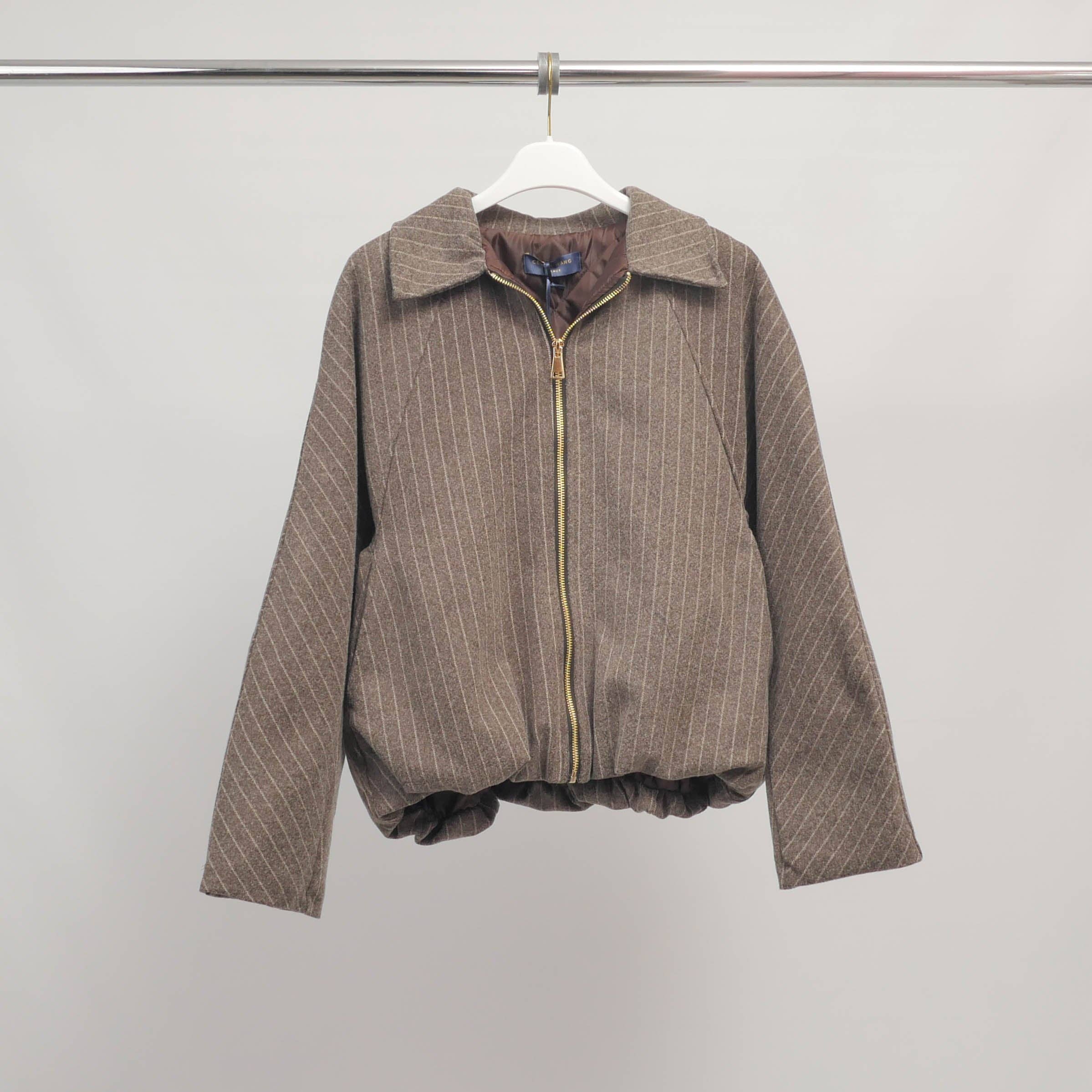 Elasticated fine striped zip-up jacket at the base