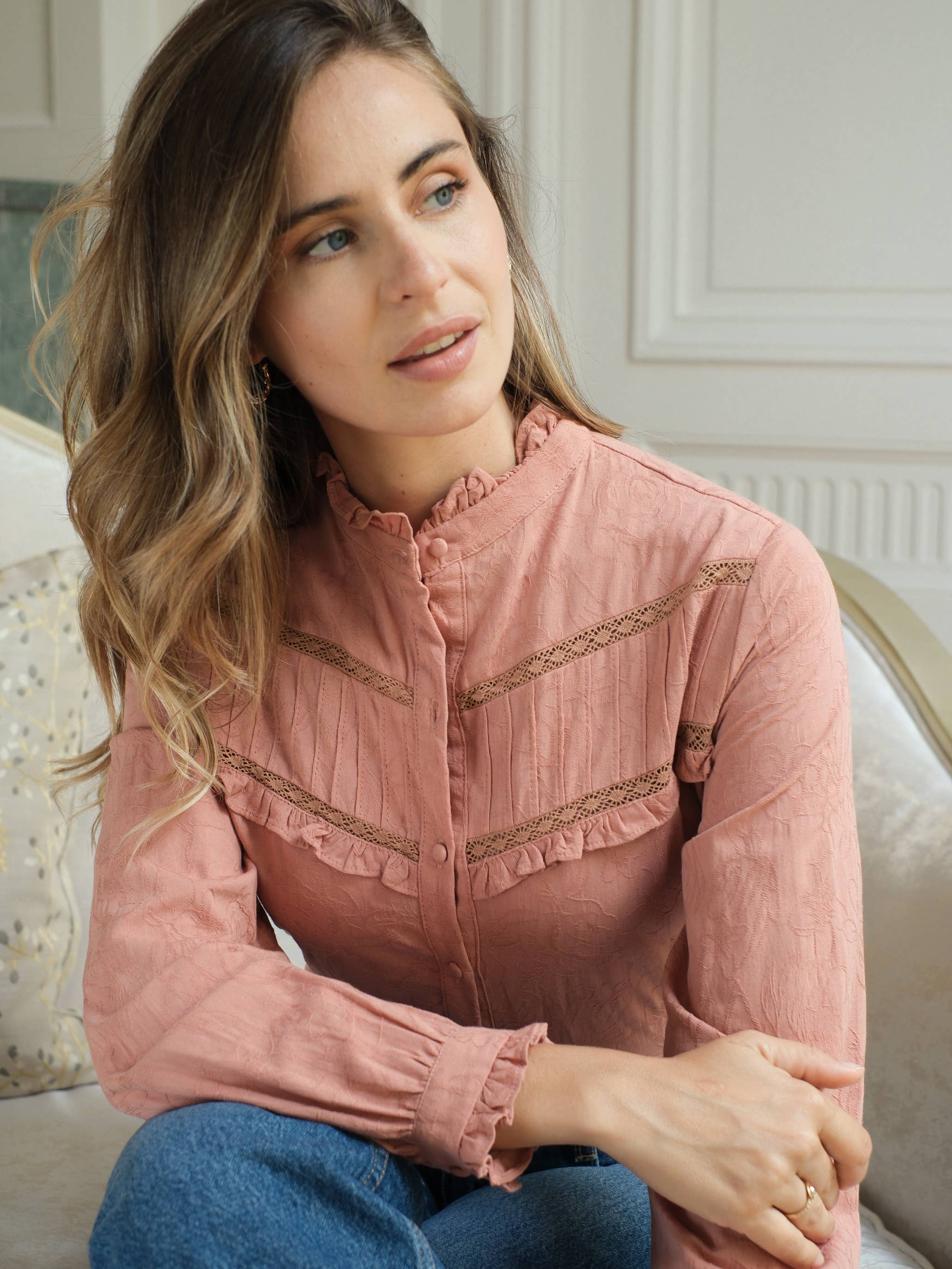 LOVIE & CO Cotton blouse with pleats and ruffles